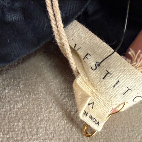 LOVE STITCH NWT  EMBROIDERED FLORAL BOMBER JACKET - Picture 9 of 9